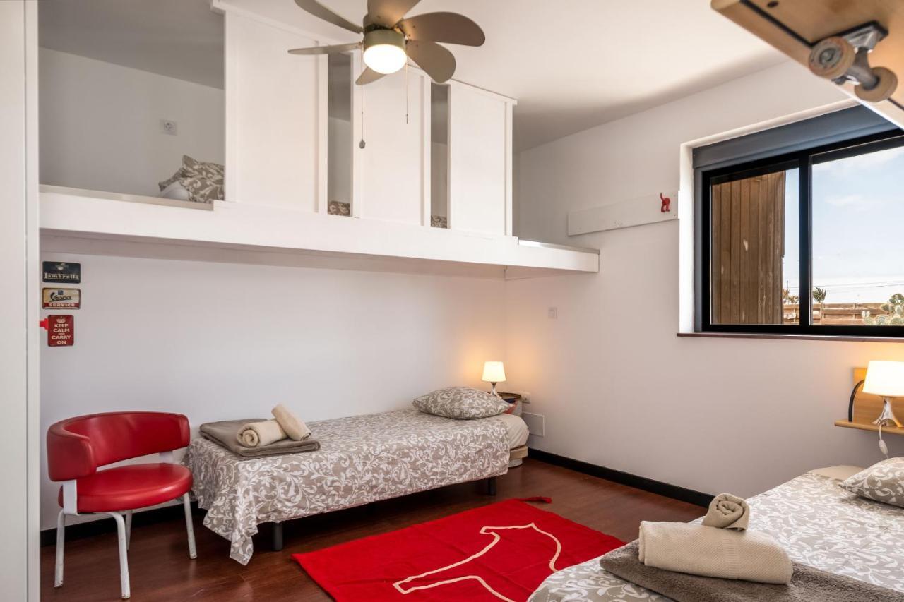 Creative Harbour Fuerteventura Hostel Lajares Exterior photo